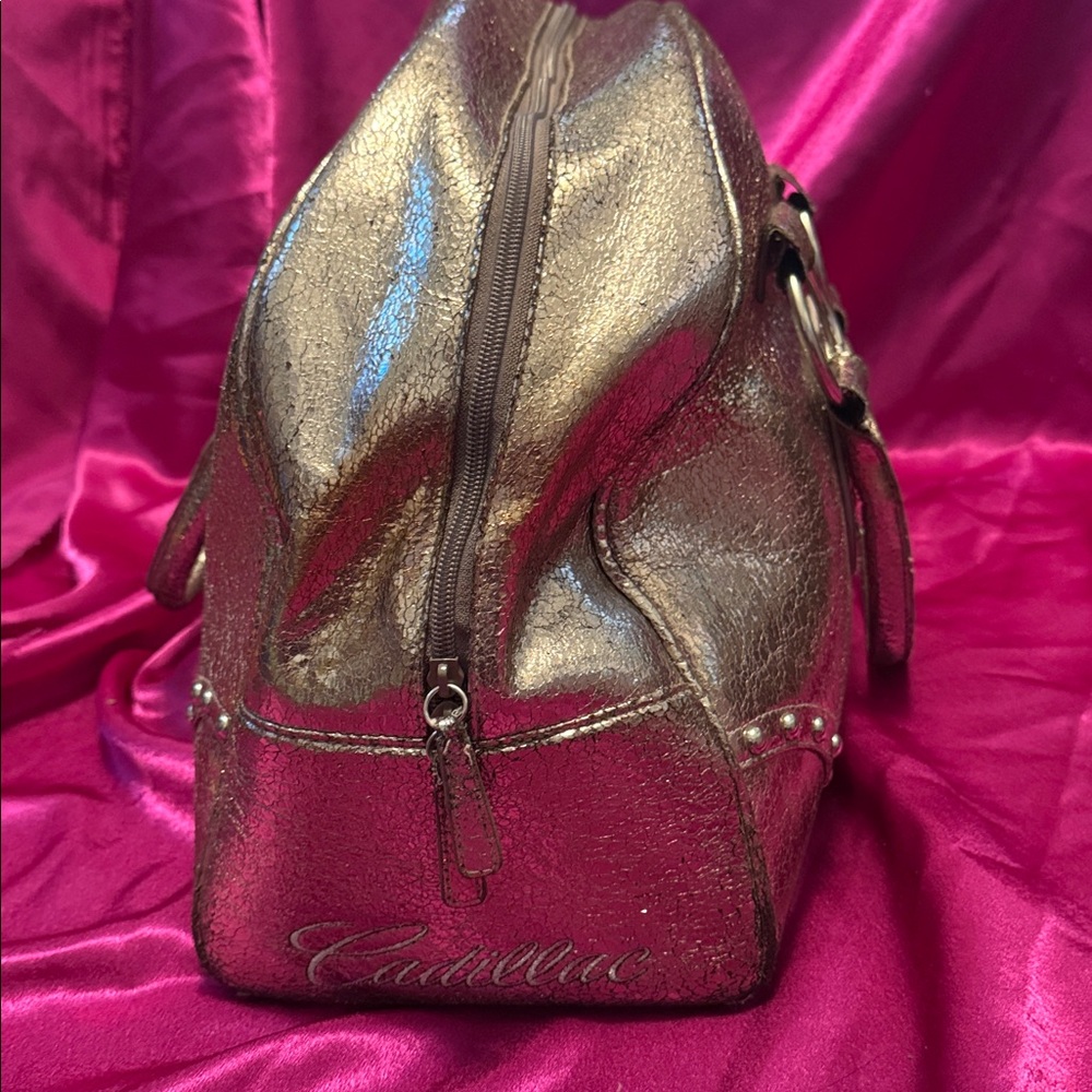 Metallic Cadillac  HUGE Silver Handbag with Logo - Picture 5 of 6
